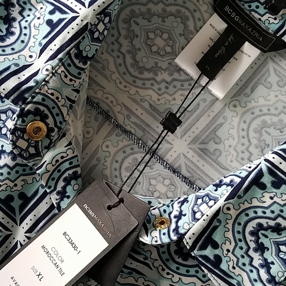 BCBGMaxAzria Top - Picture 5 of 14